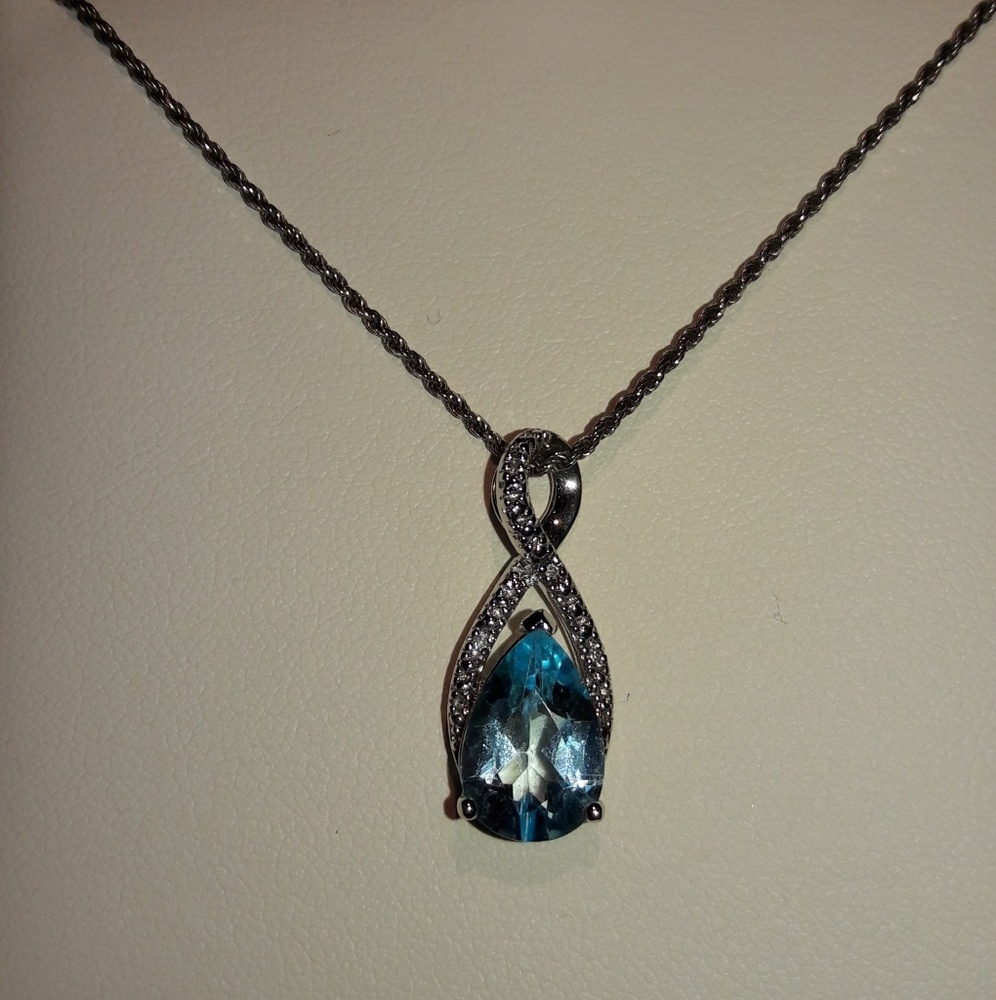 Diamond Pendant in Sterling Silver